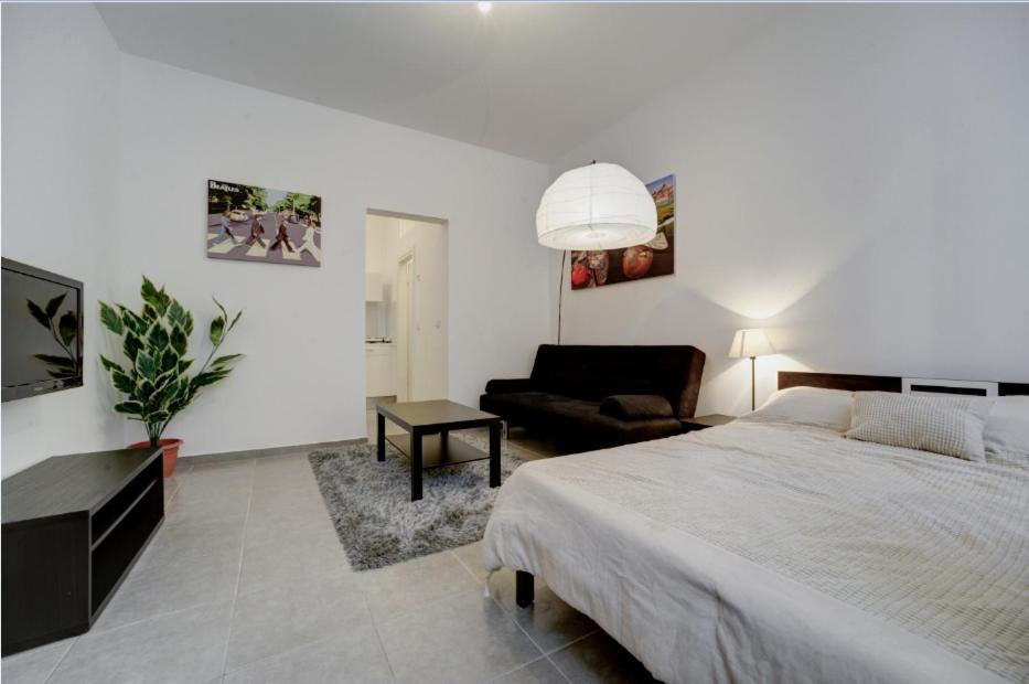 Tel Aviving - Apartments By The Beach Exterior foto